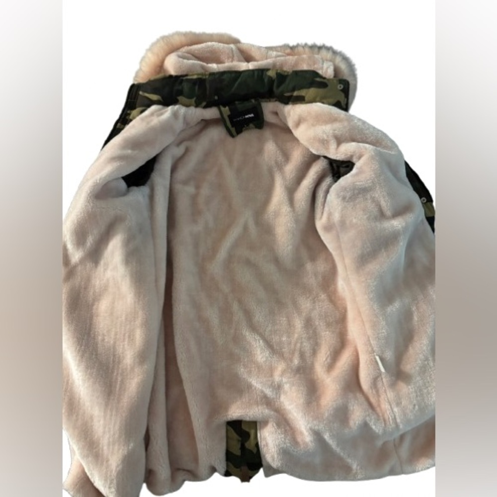 Camouflage Hooded Parka with Fur Trim - Picture 4 of 5